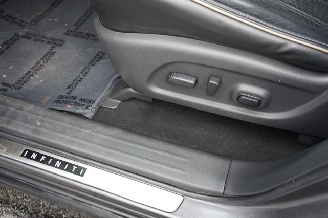 Photo of 2017 Graphite Shadow INFINITI QX60