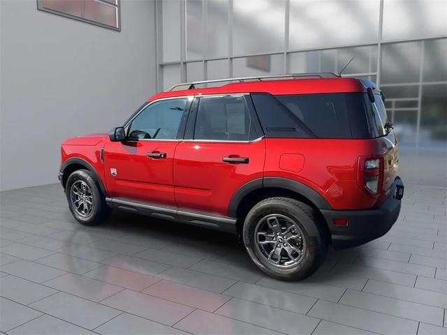 Photo of 2022 Hot Pepper Red Tinted Clearcoat Ford Bronco Sport