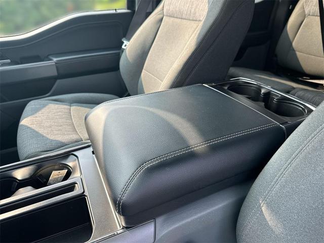Photo of 2022 Black Metallic Ford F-150