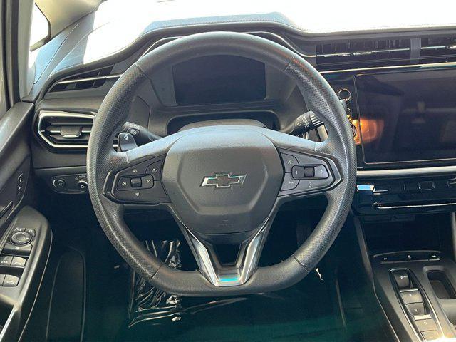 Photo of 2023 Gray Ghost Metallic Chevrolet Bolt EV