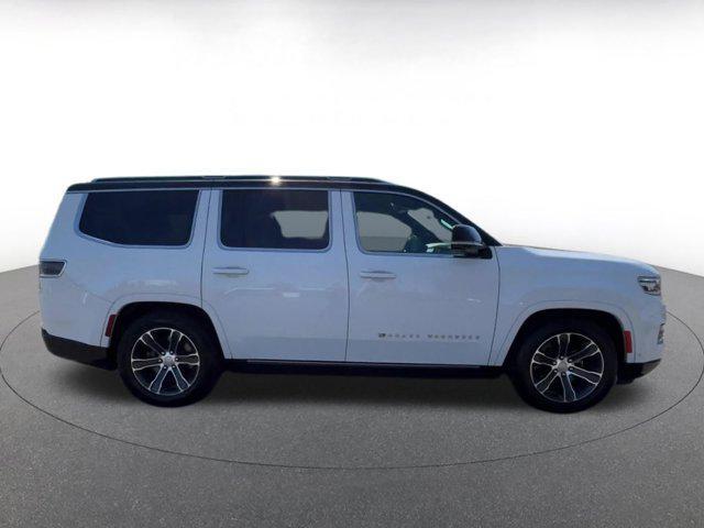 Photo of 2023 Bright White Clearcoat Jeep Grand Wagoneer