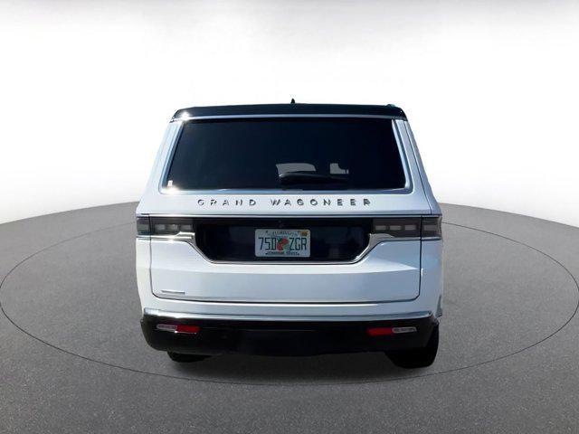 Photo of 2023 Bright White Clearcoat Jeep Grand Wagoneer