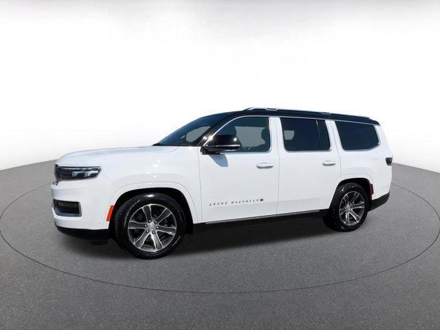 Photo of 2023 Bright White Clearcoat Jeep Grand Wagoneer
