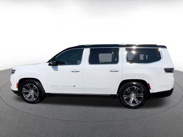 Photo of 2023 Bright White Clearcoat Jeep Grand Wagoneer