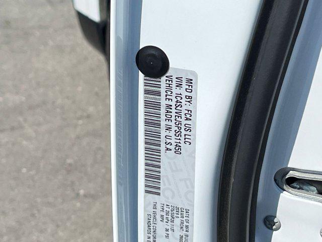 Photo of 2023 Bright White Clearcoat Jeep Grand Wagoneer