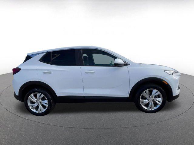 Photo of 2025 Summit White Buick Encore GX