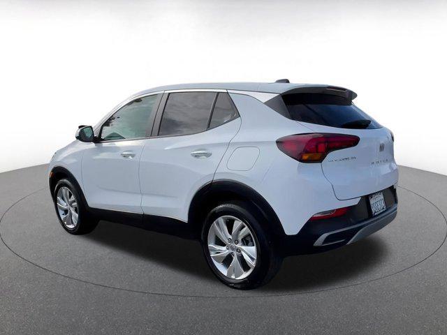 Photo of 2025 Summit White Buick Encore GX