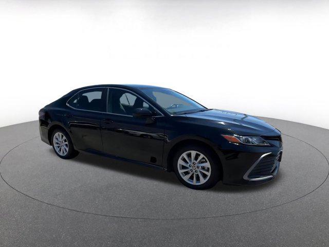 Photo of 2024 Midnight Black Metallic Toyota Camry
