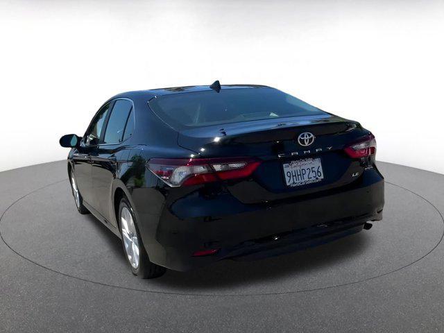 Photo of 2024 Midnight Black Metallic Toyota Camry