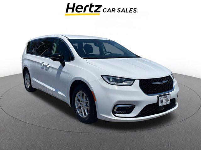 2024 Chrysler Pacifica