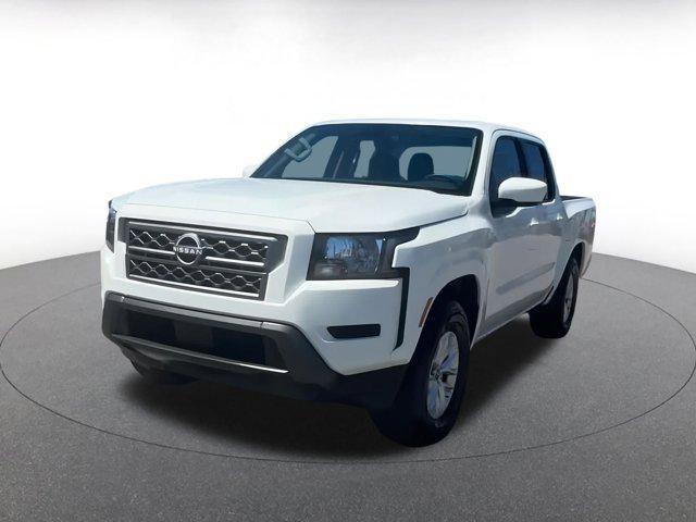 Photo of 2024 Glacier White Nissan Frontier