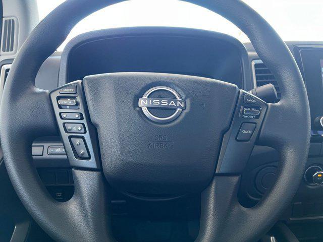 Photo of 2024 Glacier White Nissan Frontier