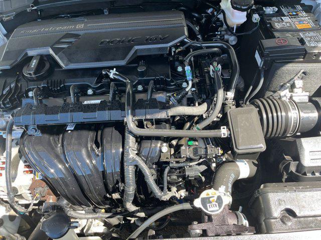 Photo of 2025 Snow White Pearl Kia K4
