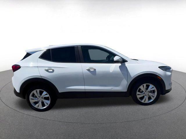 Photo of 2025 Summit White Buick Encore GX