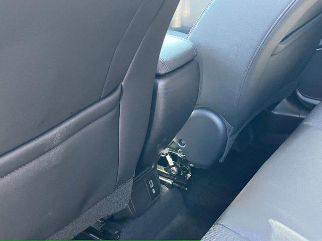 Photo of 2025 Summit White Buick Encore GX