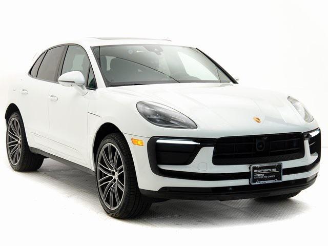 Photo of 2024 White Porsche Macan