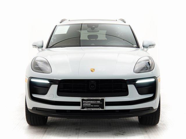 Photo of 2025 Carrara White Metallic Porsche Macan