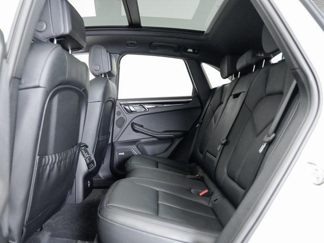Photo of 2025 Carrara White Metallic Porsche Macan