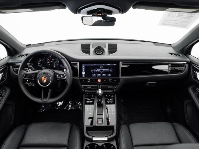 Photo of 2025 Carrara White Metallic Porsche Macan