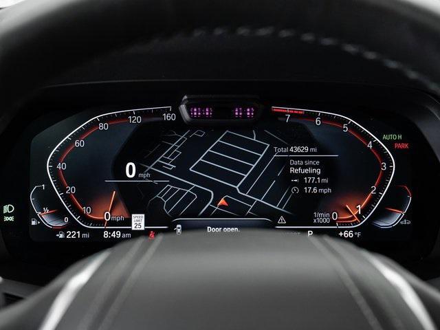 Photo of 2021 Black Sapphire Metallic BMW X7