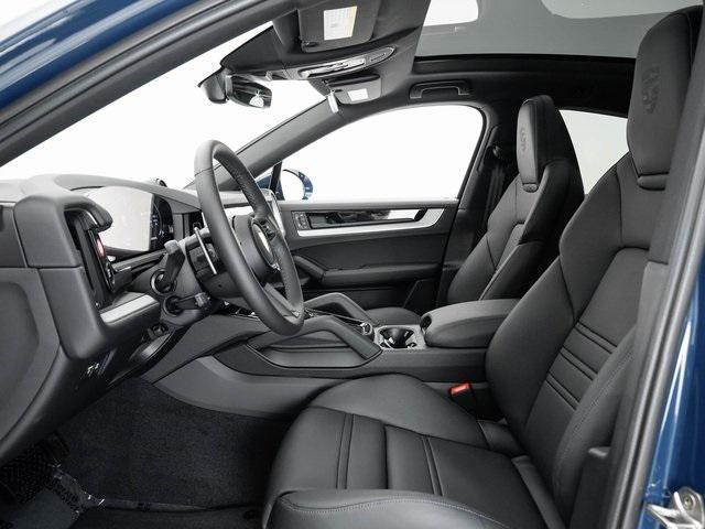 Photo of 2024 Montego Blue Metallic Porsche Cayenne
