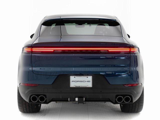 Photo of 2024 Montego Blue Metallic Porsche Cayenne