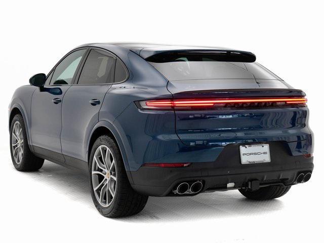 Photo of 2024 Montego Blue Metallic Porsche Cayenne