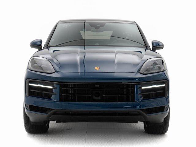 Photo of 2024 Montego Blue Metallic Porsche Cayenne
