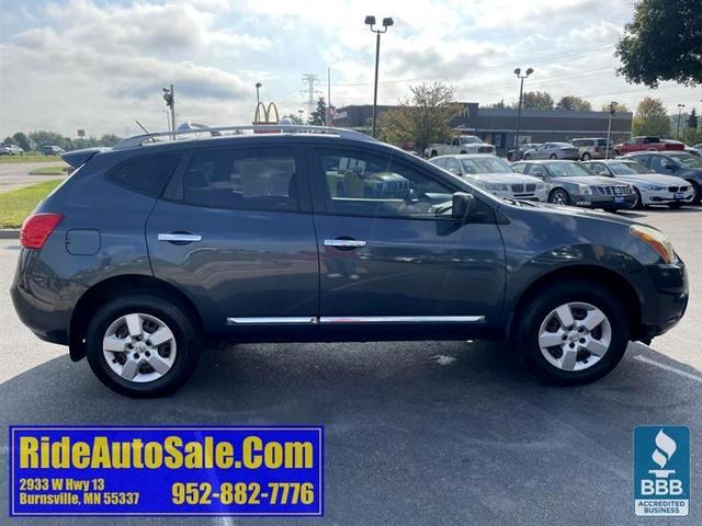 Photo of 2014 Graphite Blue Nissan Rogue Select