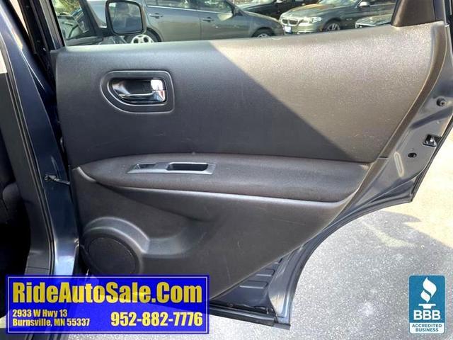 Photo of 2014 Graphite Blue Nissan Rogue Select