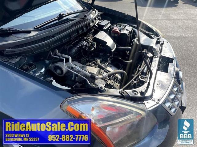 Photo of 2014 Graphite Blue Nissan Rogue Select