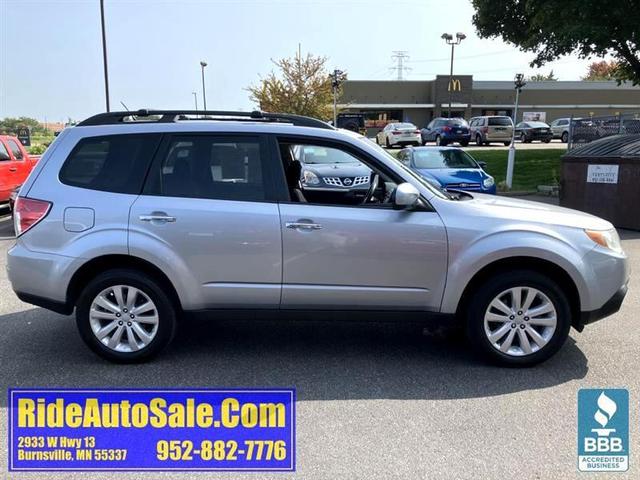 Photo of 2013 Ice Silver Metallic Subaru Forester