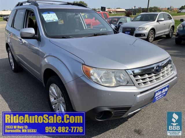Photo of 2013 Ice Silver Metallic Subaru Forester