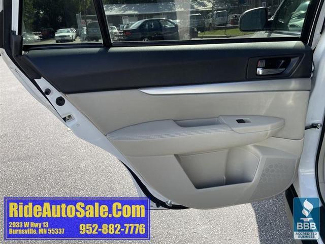 Photo of 2011 Satin White Pearl Subaru Outback