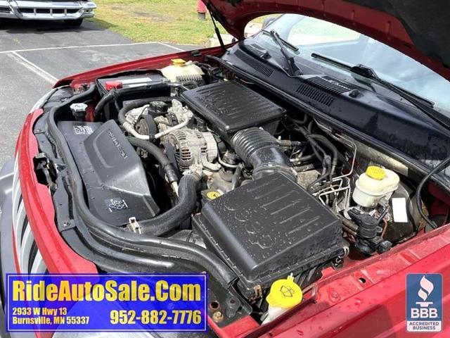 Photo of 2004 Red Jeep Grand Cherokee