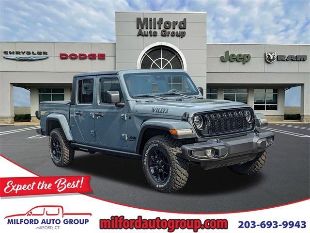 Photo of 2024 Anvil Clearcoat Jeep Gladiator