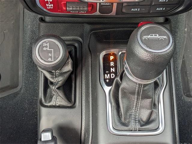 Photo of 2024 Anvil Clearcoat Jeep Gladiator