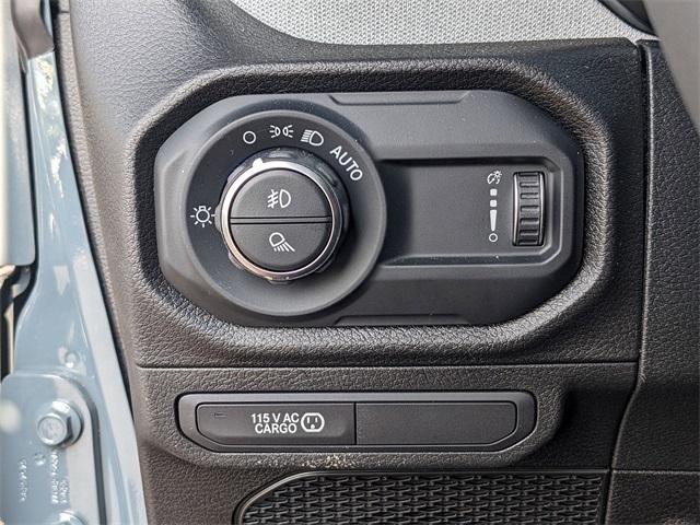 Photo of 2024 Anvil Clearcoat Jeep Gladiator