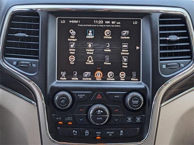 Photo of 2016 Bright White Clearcoat Jeep Grand Cherokee