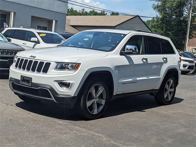 Photo of 2016 Bright White Clearcoat Jeep Grand Cherokee