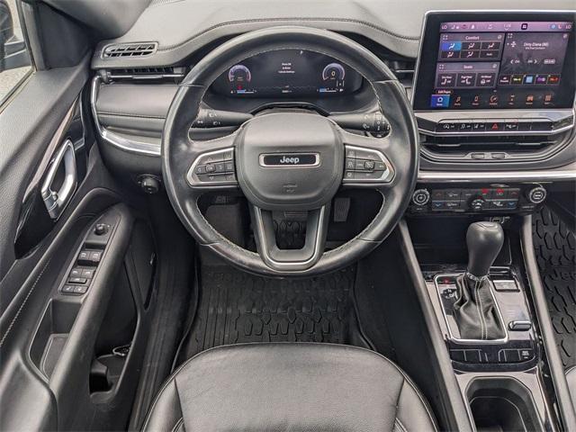 Photo of 2022 Diamond Black Jeep Compass