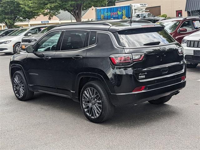 Photo of 2022 Diamond Black Jeep Compass