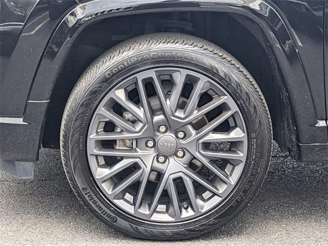 Photo of 2022 Diamond Black Jeep Compass