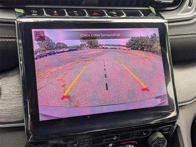 Photo of 2025 Metallic Jeep Grand Cherokee L