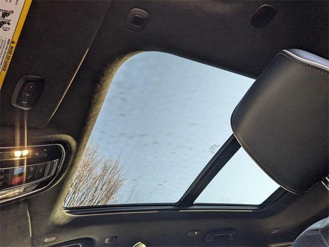 Photo of 2023 Diamond Black Jeep Grand Cherokee