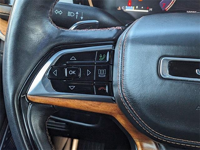 Photo of 2023 Diamond Black Jeep Grand Cherokee