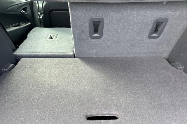 Photo of 2019 Summit White Chevrolet Bolt EV