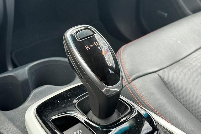 Photo of 2019 Summit White Chevrolet Bolt EV