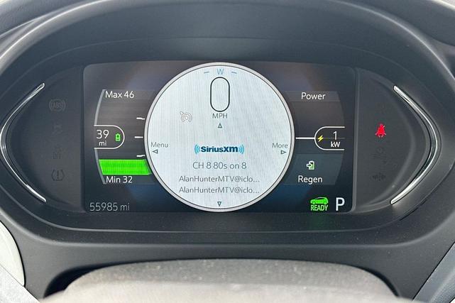Photo of 2019 Summit White Chevrolet Bolt EV