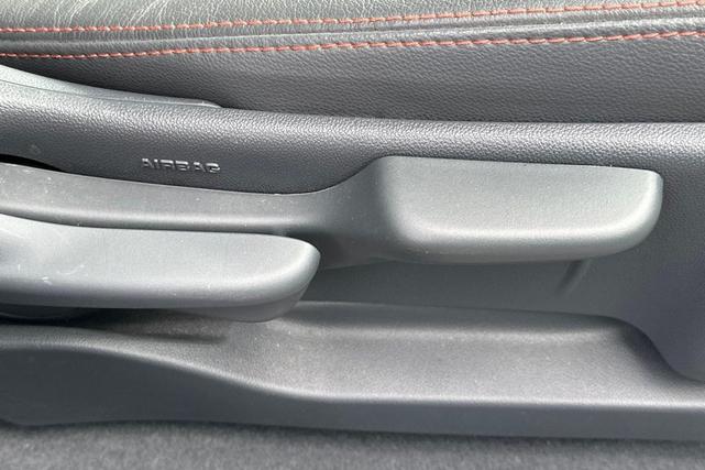 Photo of 2019 Summit White Chevrolet Bolt EV